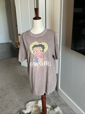 Betty Boop Brown Graphic 'Cowgirl' Short Sleeve Tee